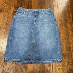 Sonoma women’s high rise midi jean skirt size 18